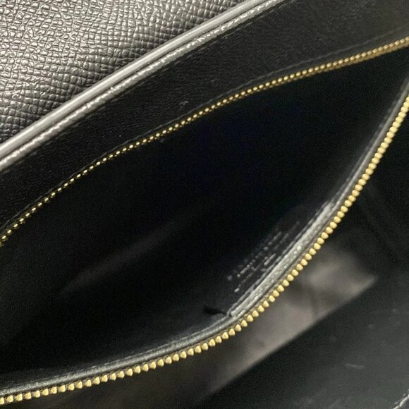 Auth Salvatore Ferragamo Vara 218375 Black Leather Handbag - Picture 16 of 16